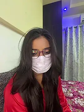 nikki catz online show from March 12, 4:35 pm