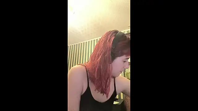 amberdoll   online show from March 24, 11:21 pm