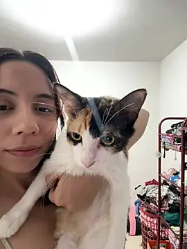 Nicole Cute04 online show from July 15, 4:29 am