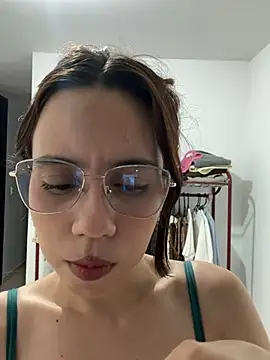 Nicole Cute04 online show from July 21, 3:53 am