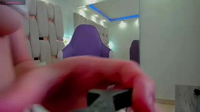 georgina kloss  online show from April 9, 4:56 pm