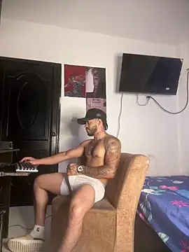 Kenny romano online show from April 3, 4:05 pm