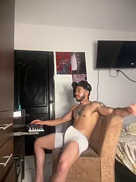 Kenny romano online show from April 9, 5:18 am