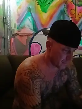 Snapshot of drednasty chatting on June 14, 4:14 am drednasty online show from June 14, 4:14 am