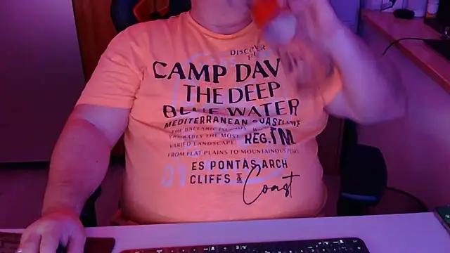 Snapshot of Blase_Hase123 chatting on March 3, 6:25 pm Blase Hase123 online show from March 3, 6:25 pm