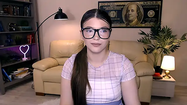 Snapshot of soulless_ chatting on June 7, 1:37 pm soulless online show from June 7, 1:37 pm