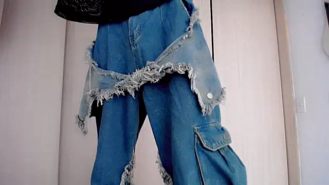 Snapshot of Darksweet_jack chatting on June 6, 5:06 pm Darksweet jack online show from June 6, 5:06 pm