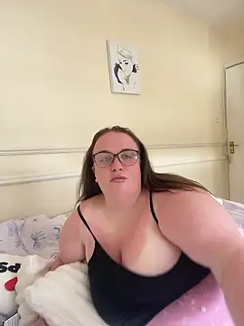Snapshot of Lexib12xx chatting on May 15, 1:29 pm Lexib12xx online show from May 15, 1:29 pm