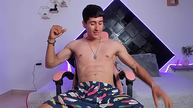 Dark Valentino  online show from March 16, 3:56 am