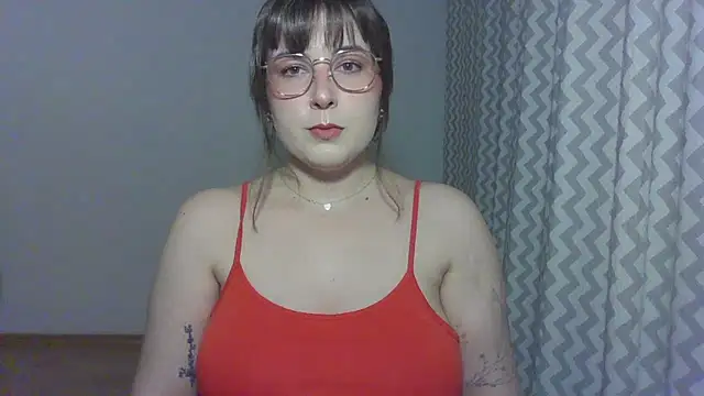 Snapshot of ClaraHard chatting on June 24, 8:08 pm ClaraHard online show from June 24, 8:08 pm