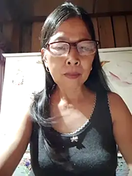 Snapshot of Sky-rain98 chatting on May 16, 1:32 pm Sky-rain98 online show from May 16, 1:32 pm