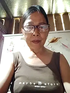 Snapshot of Sky-rain98 chatting on May 25, 7:03 am Sky-rain98 online show from May 25, 7:03 am