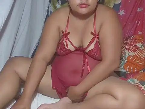 Snapshot of Pinaybigpussy24 chatting on April 30, 10:03 pm Pinaybigpussy24 online show from April 30, 10:03 pm