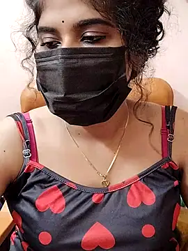 Sunitha28 online show from March 5, 5:09 pm