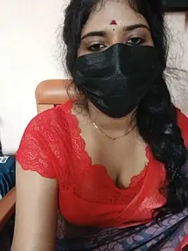 Snapshot of Sunitha28 chatting on June 1, 6:48 am Sunitha28 online show from June 1, 6:48 am