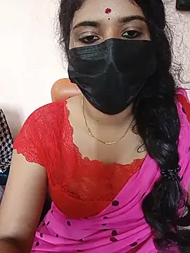 Snapshot of Sunitha28 chatting on June 2, 6:15 am Sunitha28 online show from June 2, 6:15 am
