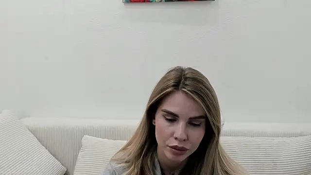 MollyCem online show from March 19, 5:28 pm