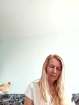 ViktoriaSexi1 online show from March 27, 7:03 am