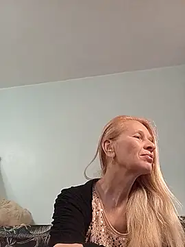 ViktoriaSexi1 online show from April 18, 8:31 pm