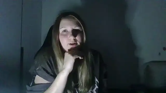 PoliHolly online show from March 5, 8:16 pm