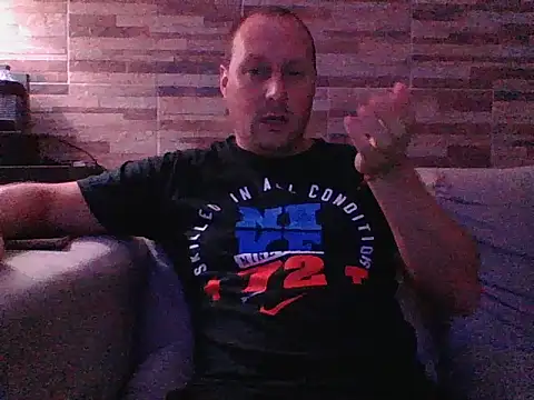 lustonfan online show from March 11, 2:17 am