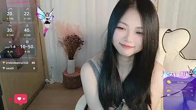 Noelle-2007 online show from March 30, 2:18 pm