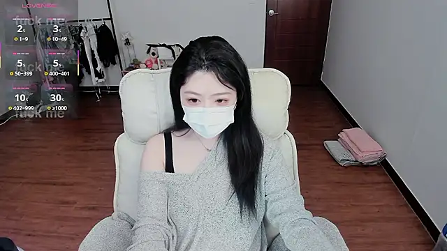 myomyo  online show from April 2, 11:52 am