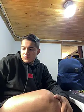 OliverTabordaa online show from March 28, 5:01 pm