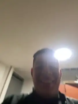 OliverTabordaa online show from April 14, 4:57 pm