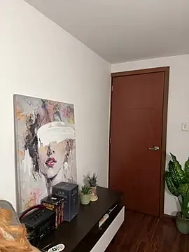 Suki 3 online show from April 18, 11:38 pm