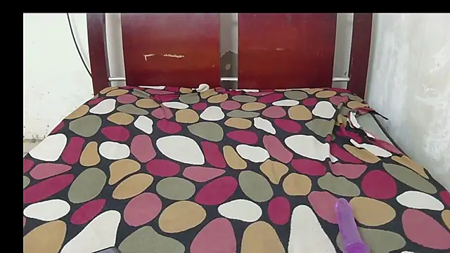 aitana evans8 online show from April 11, 11:20 pm