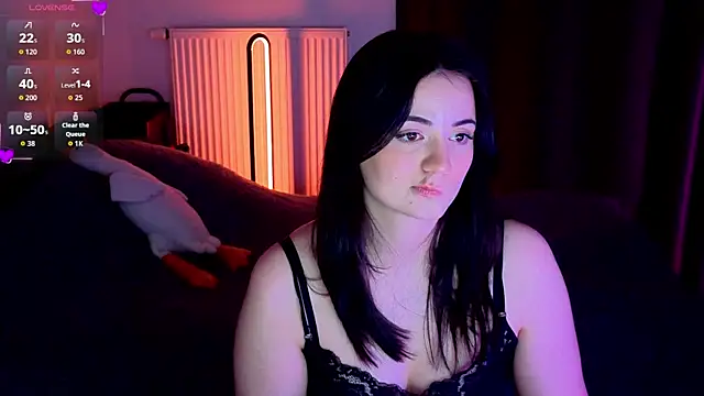 Snapshot of missy3kissy chatting on April 24, 8:33 pm missy3kissy online show from April 24, 8:33 pm
