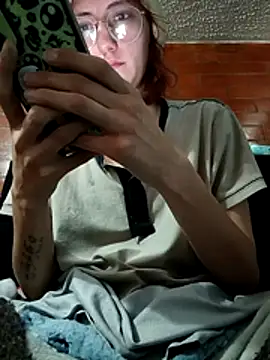 susanhottie1 online show from March 31, 5:57 pm