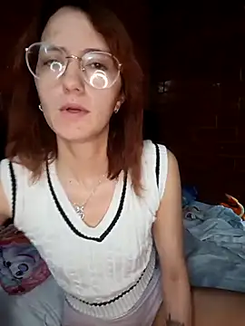 Snapshot of susanhottie1 chatting on May 1, 6:12 pm susanhottie1 online show from May 1, 6:12 pm