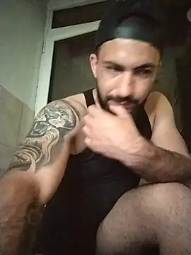Snapshot of Tommy_Porn_ chatting on May 26, 9:55 pm Tommy Porn online show from May 26, 9:55 pm