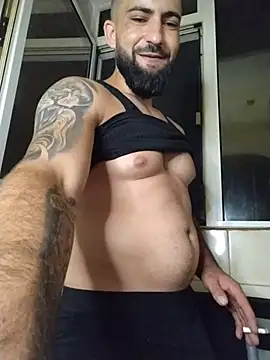 Snapshot of Tommy_Porn_ chatting on June 29, 1:12 am Tommy Porn online show from June 29, 1:12 am