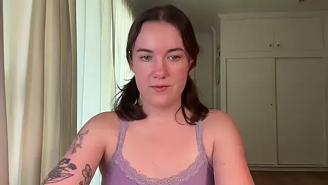 summerxo online show from March 24, 8:03 pm