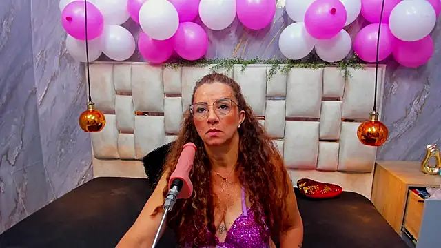 Milf Drip online show from April 1, 1:01 pm