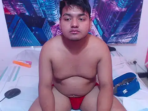 XNoahDeepThroatX online show from March 21, 8:23 pm