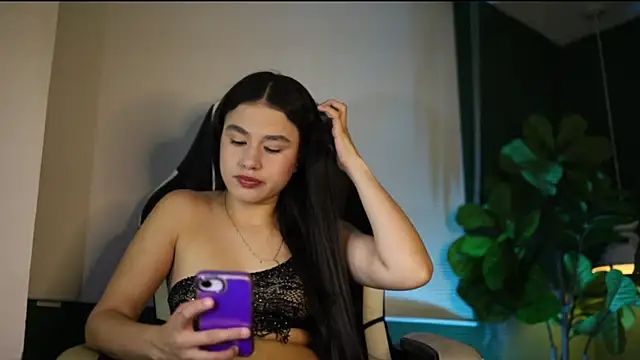 Snapshot of Danaa_Rousee_ chatting on June 13, 7:39 am Danaa Rousee online show from June 13, 7:39 am