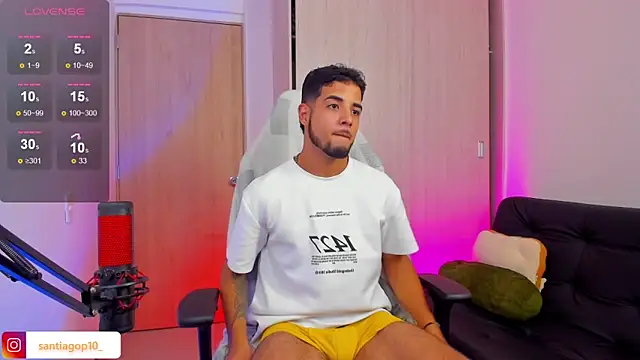 Alexx Lord online show from April 29, 2:26 am