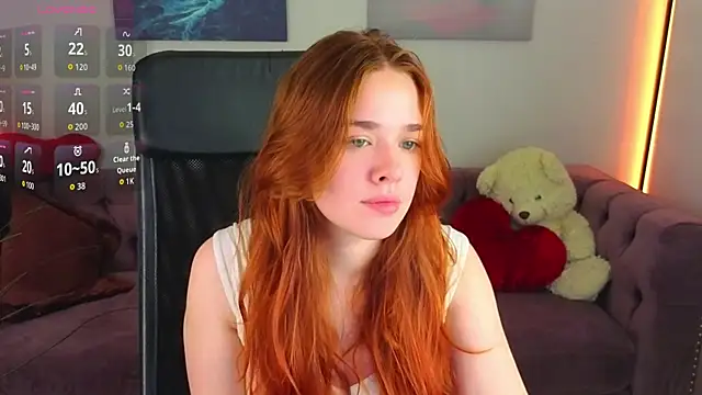 Snapshot of TiffanyVex chatting on May 22, 3:39 pm TiffanyVex online show from May 22, 3:39 pm