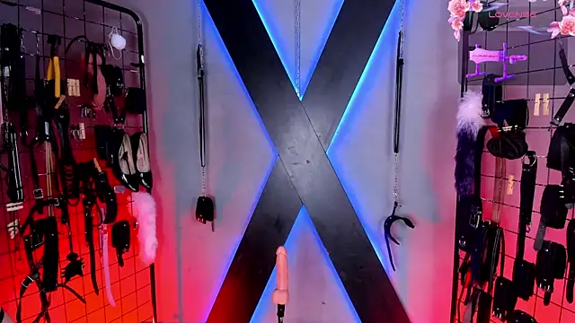 Cinthia Iris BDSM online show from March 28, 2:55 am