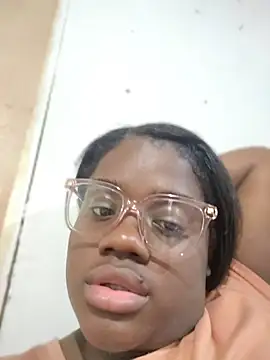 YourLiaa  online show from March 29, 5:29 am