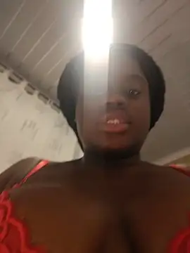 YourLiaa  online show from April 8, 3:50 am