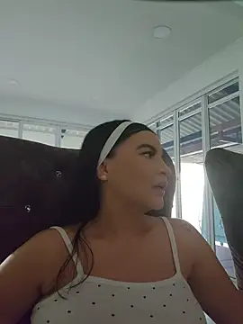 Pretty Julieta online show from March 26, 10:15 pm