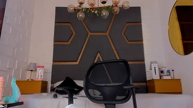 juana valkiria online show from March 26, 3:23 am