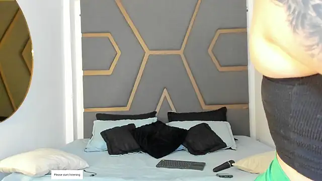 Snapshot of juana_valkiria chatting on June 19, 3:33 am juana valkiria online show from June 19, 3:33 am