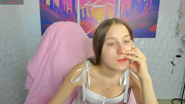 Snapshot of Xenia_paradise chatting on April 29, 12:48 am Xenia paradise online show from April 29, 12:48 am