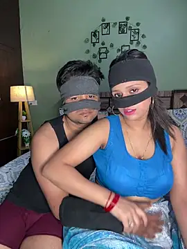 Snapshot of your_bhabhi_love chatting on June 3, 6:24 pm your bhabhi love online show from June 3, 6:24 pm